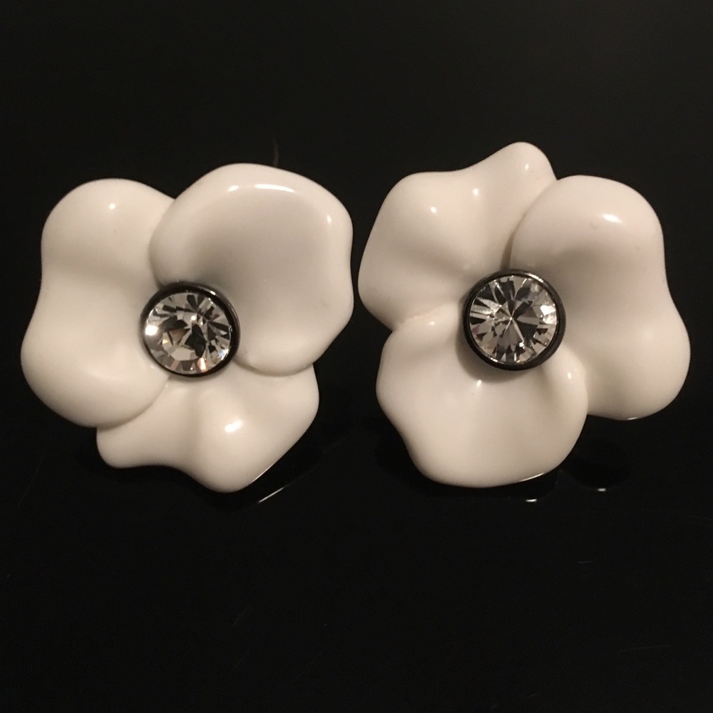 Reduced Again ✂️ KJL Crystal Flower Earrings NWOT